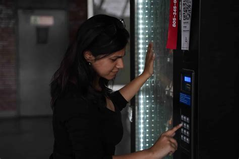 Cannabis Vending for Recreational and Medical Licensed Vendors.